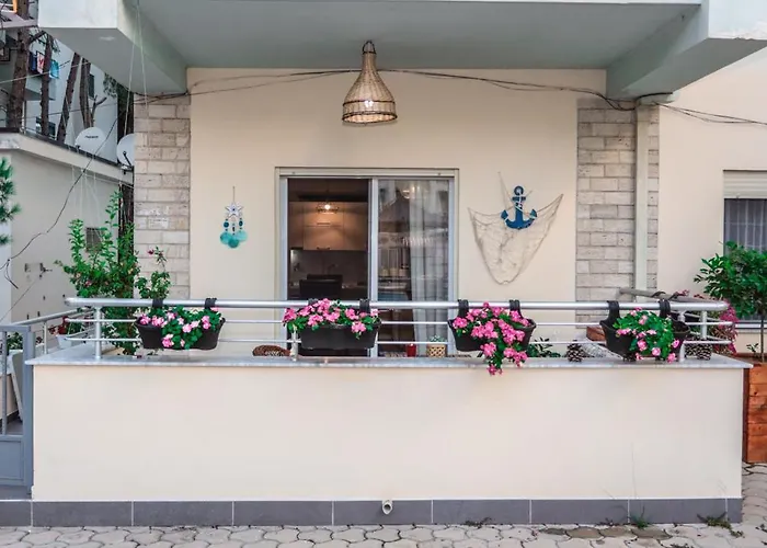 Apartment Costal Charm *