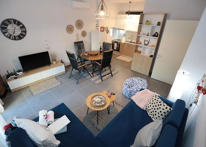 Costal Charm Appartamento Golem (Tirana)